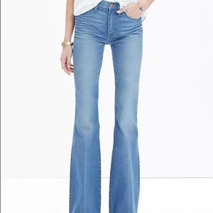 Flea Market Flare Jeans in Maribel Wash Size 25